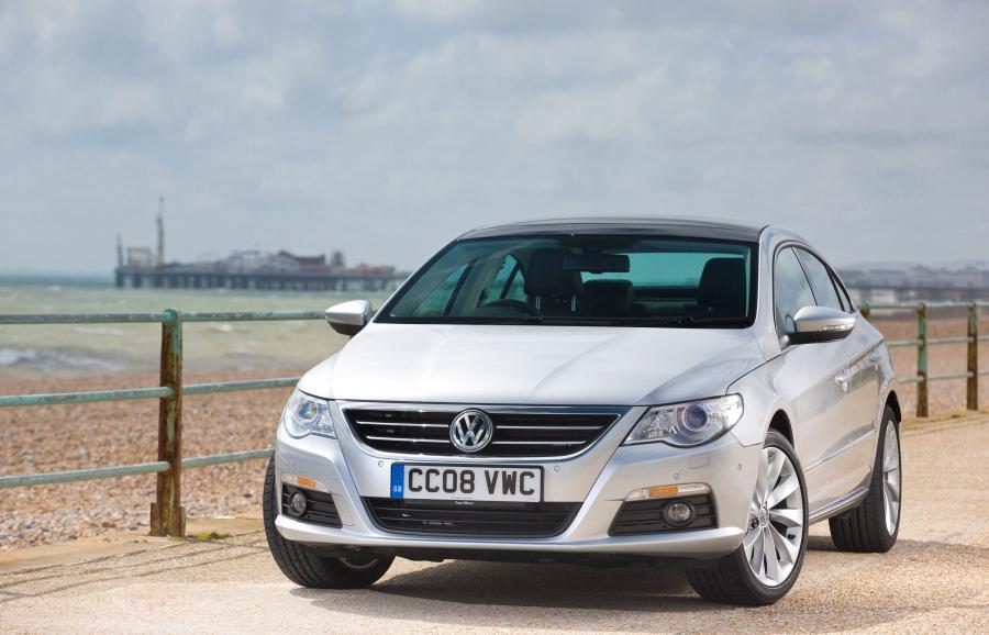  Volkswagen Passat CC GT 2009 года  (фото 9 из 13)